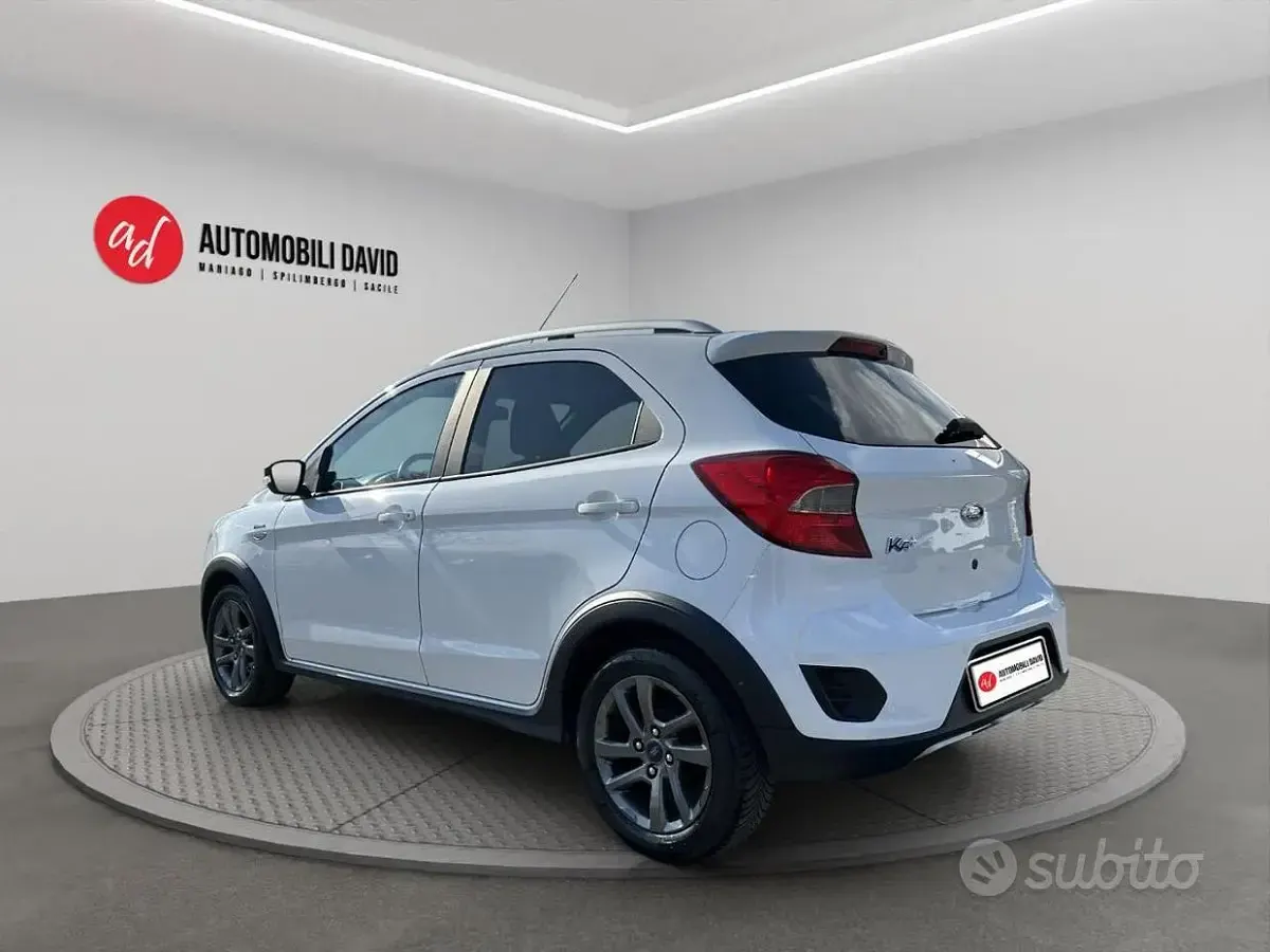 Usata Ford Ka Plus Active 86 CV (63 kW) 2019 Bianco Utilitaria
