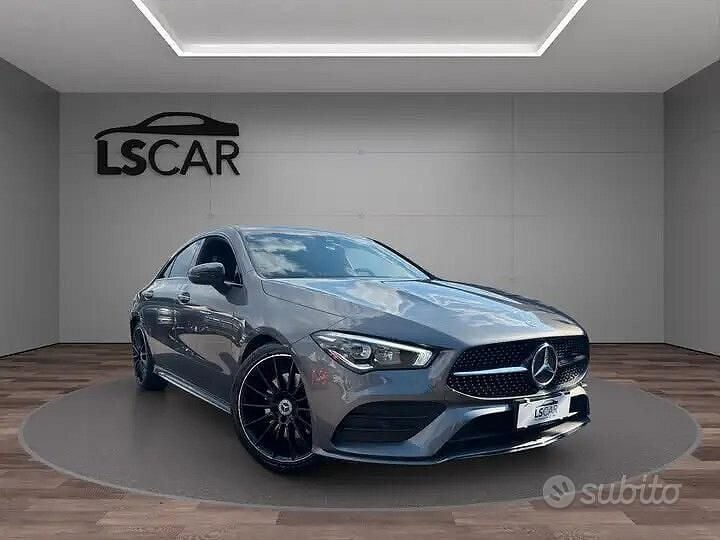 Usata Mercedes CLA200 Premium 150 CV (110 kW) 2023 Grigio Berlina