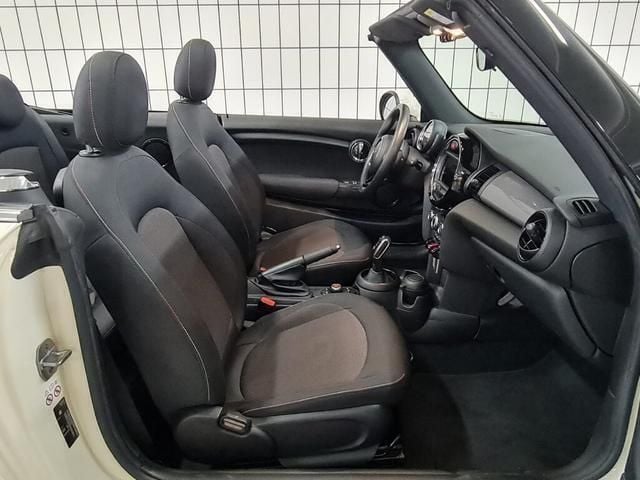 Usata Mini Cooper Cabriolet 135 CV (99 kW) 2018 Bianco Cabrio