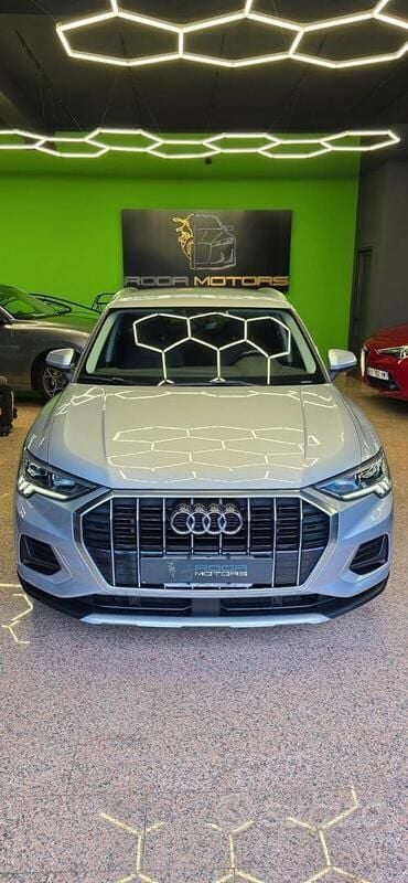 Usata Audi Q3 Advanced 150 CV (110 kW) 2019 Grigio SUV