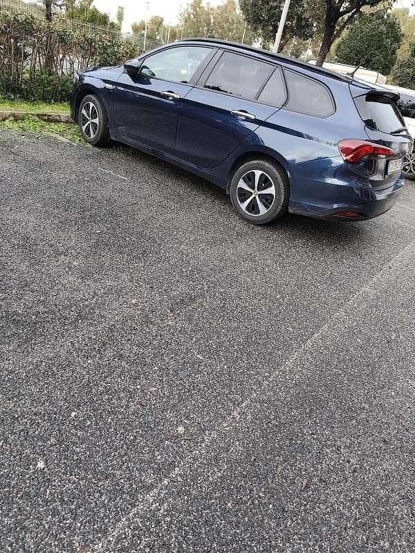 Usata Fiat Tipo Lounge 120 CV (88 kW) 2017 Station wagon