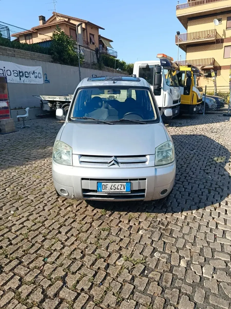 Usata Citroën Berlingo 90 CV (66 kW) 2008 Argento Monovolume