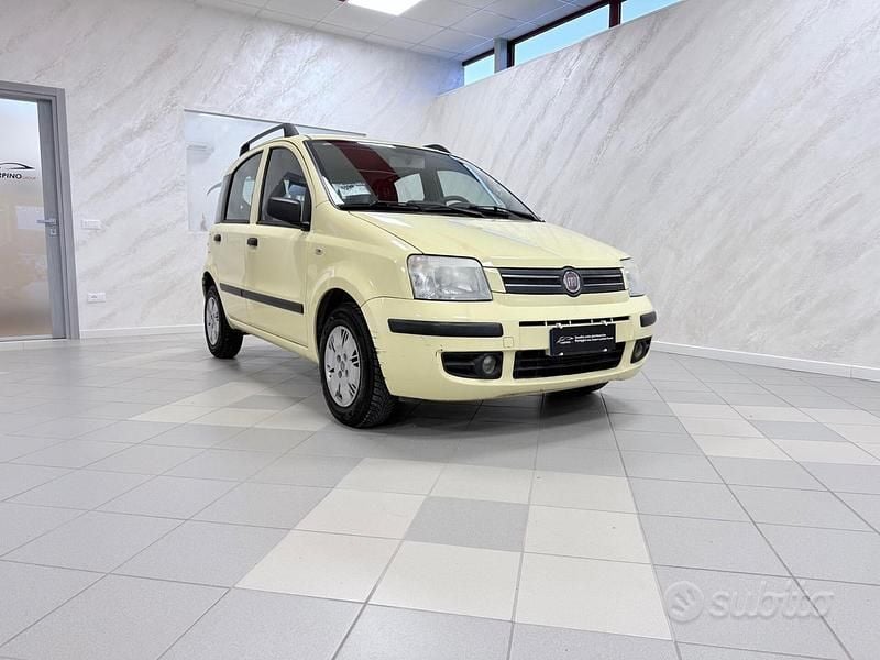 Usata Fiat Panda Dynamic 60 CV (44 kW) 2009 Giallo Utilitaria