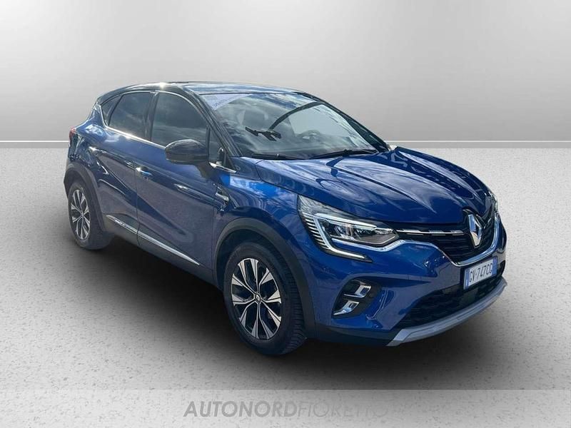 Usata Renault Captur Techno 91 CV (66 kW) 2024 Blu/azzurro SUV