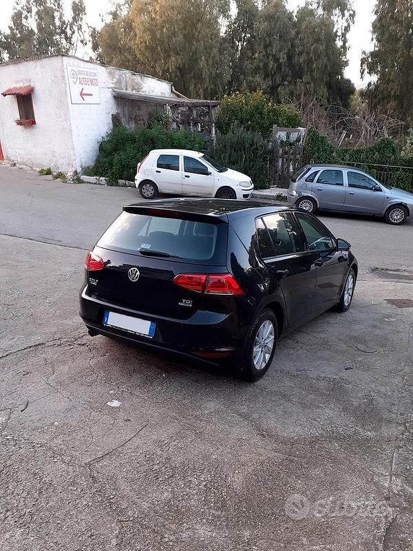 Usata VW Golf VII 110 CV (80 kW) 2015 Nero Berlina