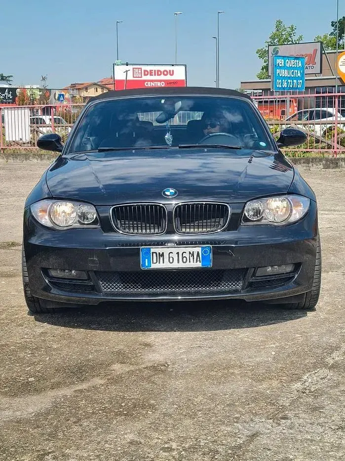 Usata BMW 120 Cabriolet 170 CV (125 kW) 2008 Nero Cabrio