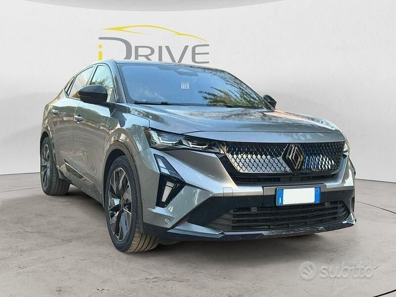 Usata Renault Rafale Esprit Alpine 200 CV (147 kW) 2025 Grigio SUV