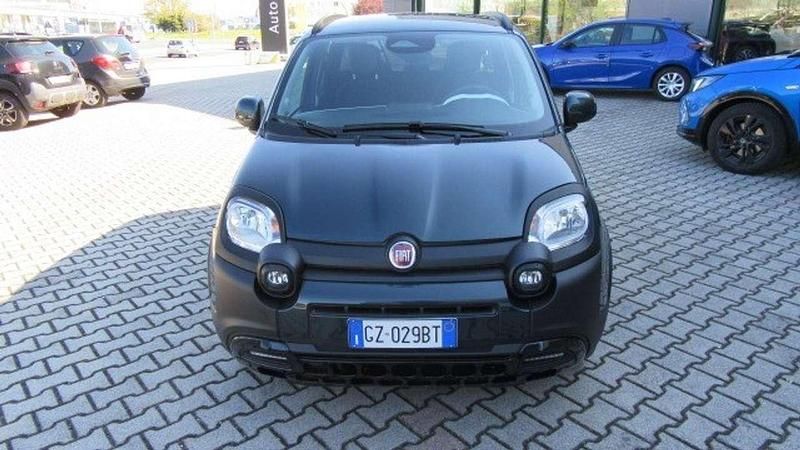 Usata Fiat Panda Cross Cross 69 CV (50 kW) 2025 Verde Utilitaria