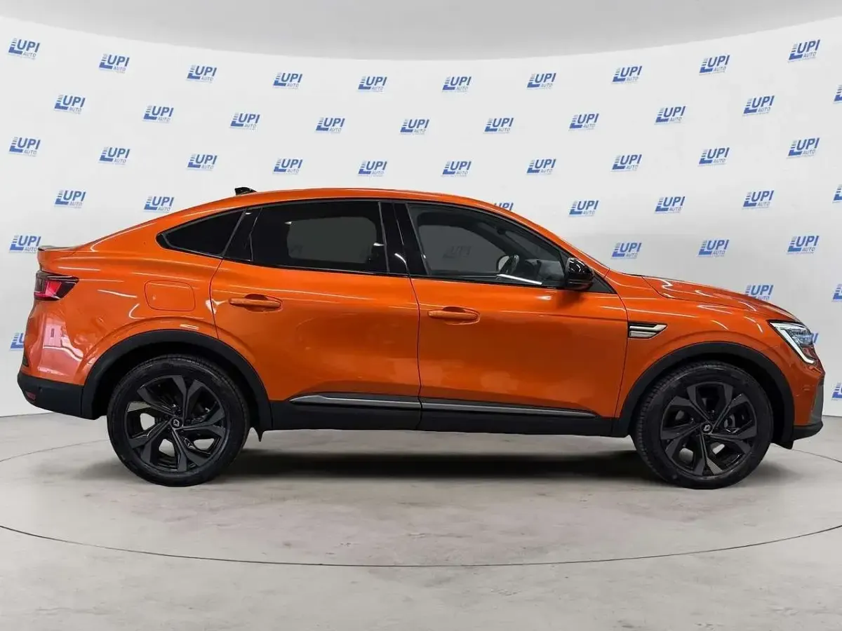 Usata Renault Arkana Engineered 143 CV (105 kW) 2023 Arancione SUV