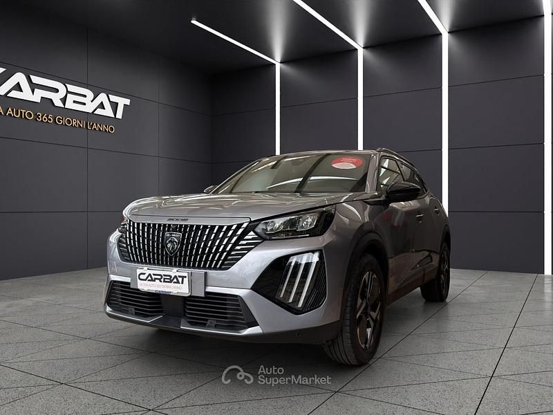 Usata Peugeot 2008 Allure 102 CV (75 kW) 2025 Grigio SUV