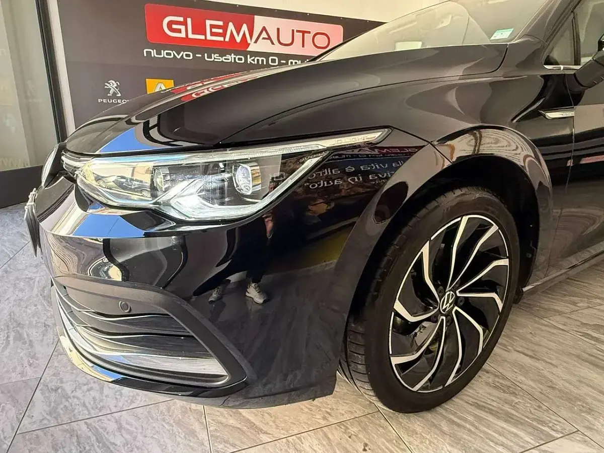 Usata VW Golf VIII Style 131 CV (96 kW) 2021 Nero Berlina