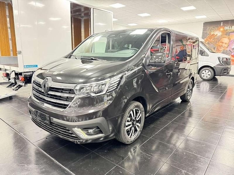 Nuova Renault Traffic 150 CV (110 kW) 2026 Nero Monovolume