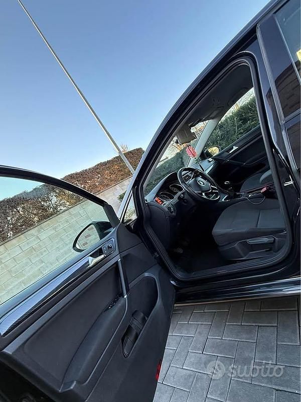 Usata VW Golf VII 122 CV (89 kW) 2013 Nero Berlina