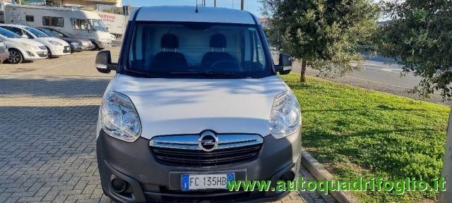 Bianco Usata 2015 Opel Combo S Monovolume | 10.900 € (Molto cara) - Immagine 1/4