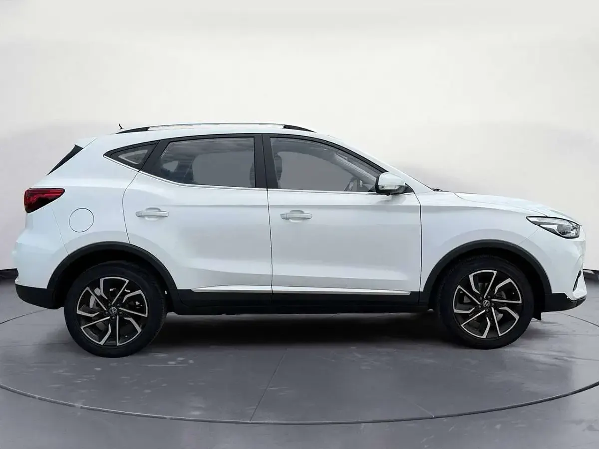 Usata MG ZS Comfort 106 CV (77 kW) 2024 Bianco SUV
