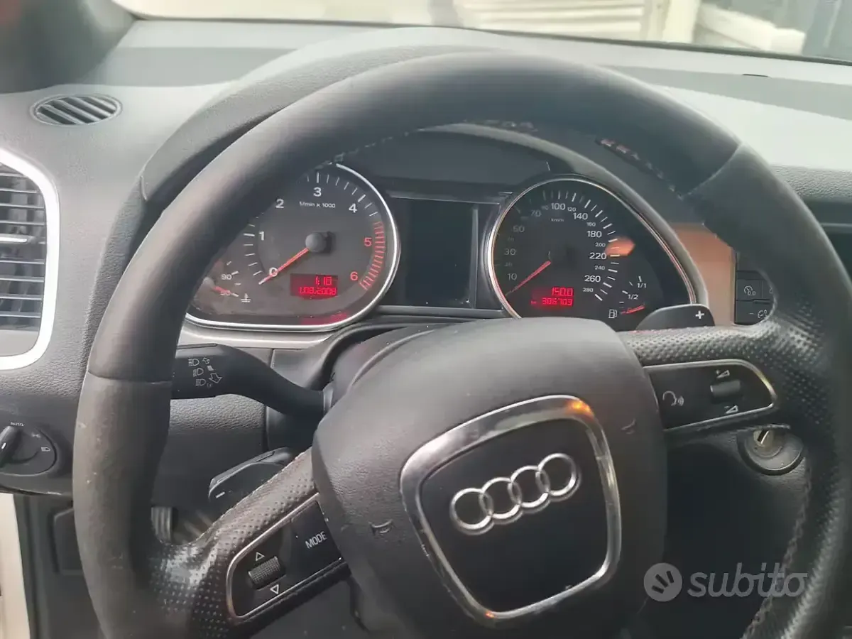 Usata Audi Q7 S-Line 240 CV (176 kW) 2008 Bianco SUV