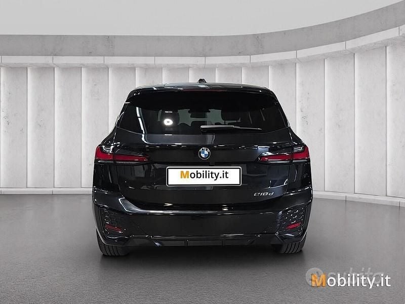 Usado BMW 218 Active Tourer Comfort Edition 150 CV (110 kW) 2024 Negro Monovolumen