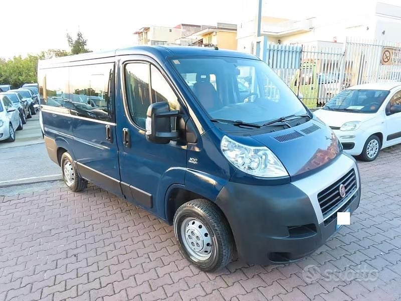 Occasion Fiat Ducato 101 ch (74 kW) 2008 Bleue Van