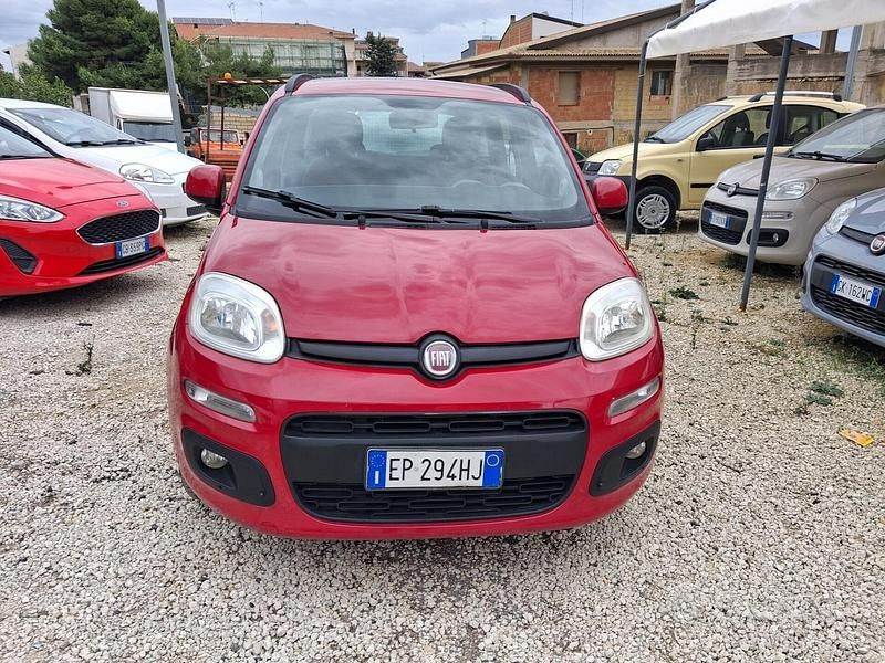Usata Fiat Panda 69 CV (50 kW) 2013 Rosso Utilitaria
