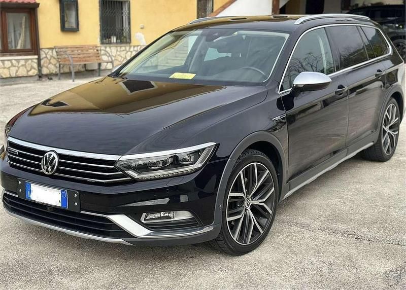 Usata 2019 VW Passat Alltrack Station wagon | 18.000 € (Buon prezzo) - Immagine 1/4