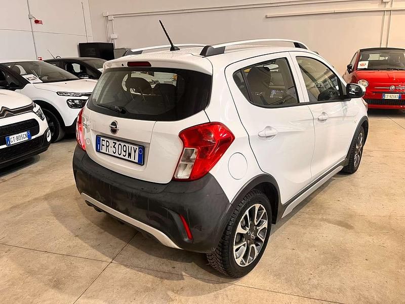 Usata Opel Karl Rocks 73 CV (53 kW) 2018 Bianco Utilitaria