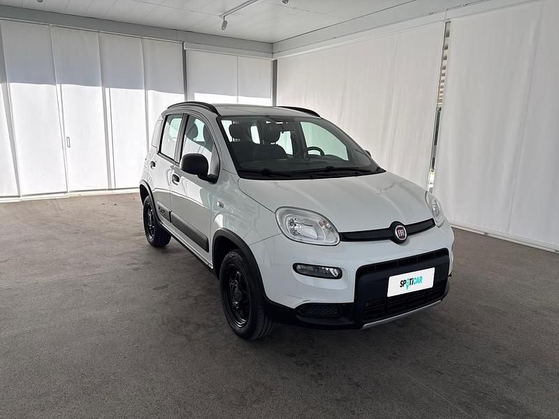 Occasion Fiat Panda 4x4 S 86 ch (63 kW) 2020 Blanc Citadine