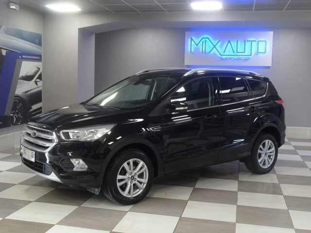 Nero pastello Usata 2019 Ford Kuga Trend SUV | 15.900 € (Buon prezzo) - Immagine 1/4