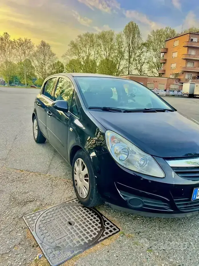 Usata Opel Corsa 80 CV (58 kW) 2008 Nero Utilitaria
