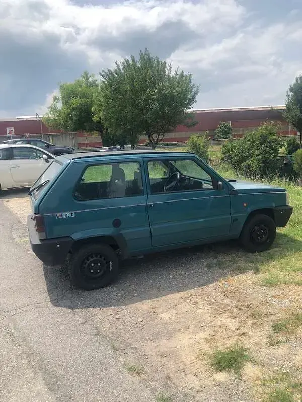 Usata Fiat 750 Young 34 CV (25 kW) 1991 Verde Berlina