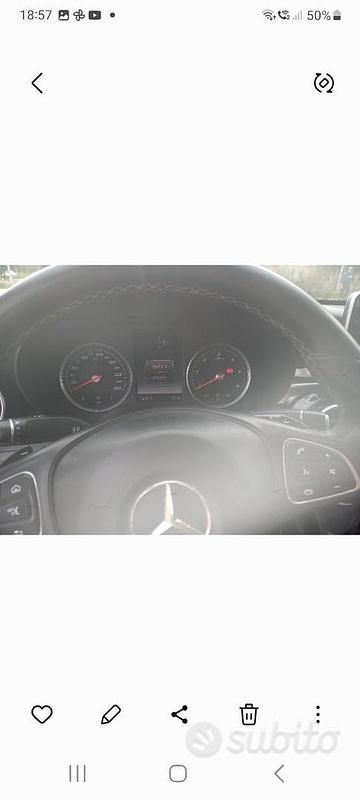 Gebraucht Mercedes C180 Business 116 PS (85 kW) 2015 Weiß Limousine