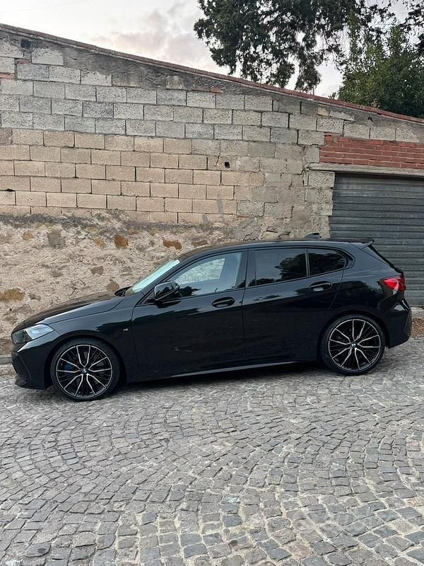 Usata BMW 120 M Sport 178 CV (130 kW) 2021 Nero Utilitaria