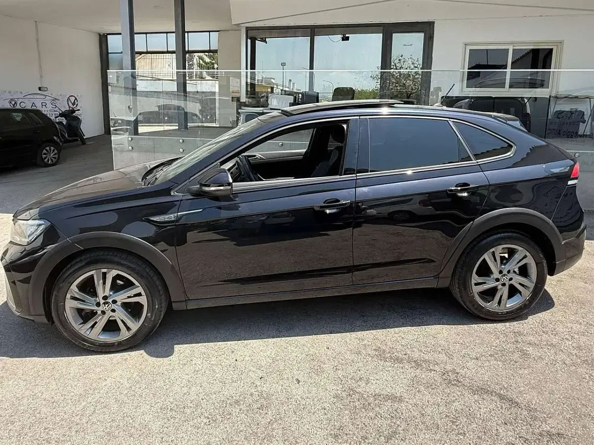 Usata VW Taigo R-line 110 CV (80 kW) 2023 Nero SUV