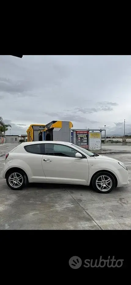 Usata Alfa Romeo MiTo 77 CV (56 kW) 2011 Bianco Utilitaria