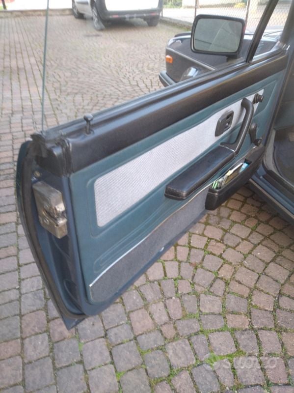 Usata VW Golf Cabriolet 50 CV (36 kW) 1983 Blu Cabrio