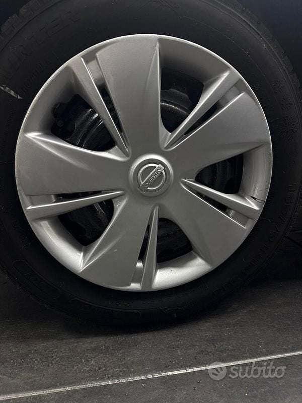 Usata Nissan Micra Visia 80 CV (58 kW) 2016 Grigio Utilitaria