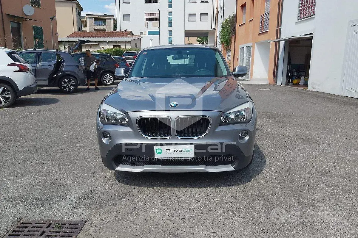 Usata BMW X1 143 CV (105 kW) 2011 Grigio SUV