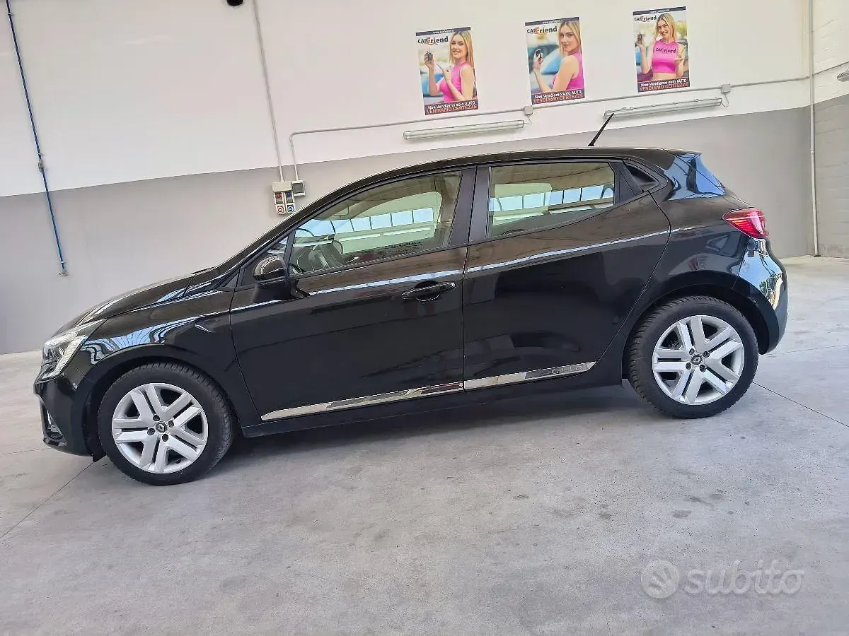 Usata Renault Clio Life 91 CV (66 kW) 2021 Nero Utilitaria