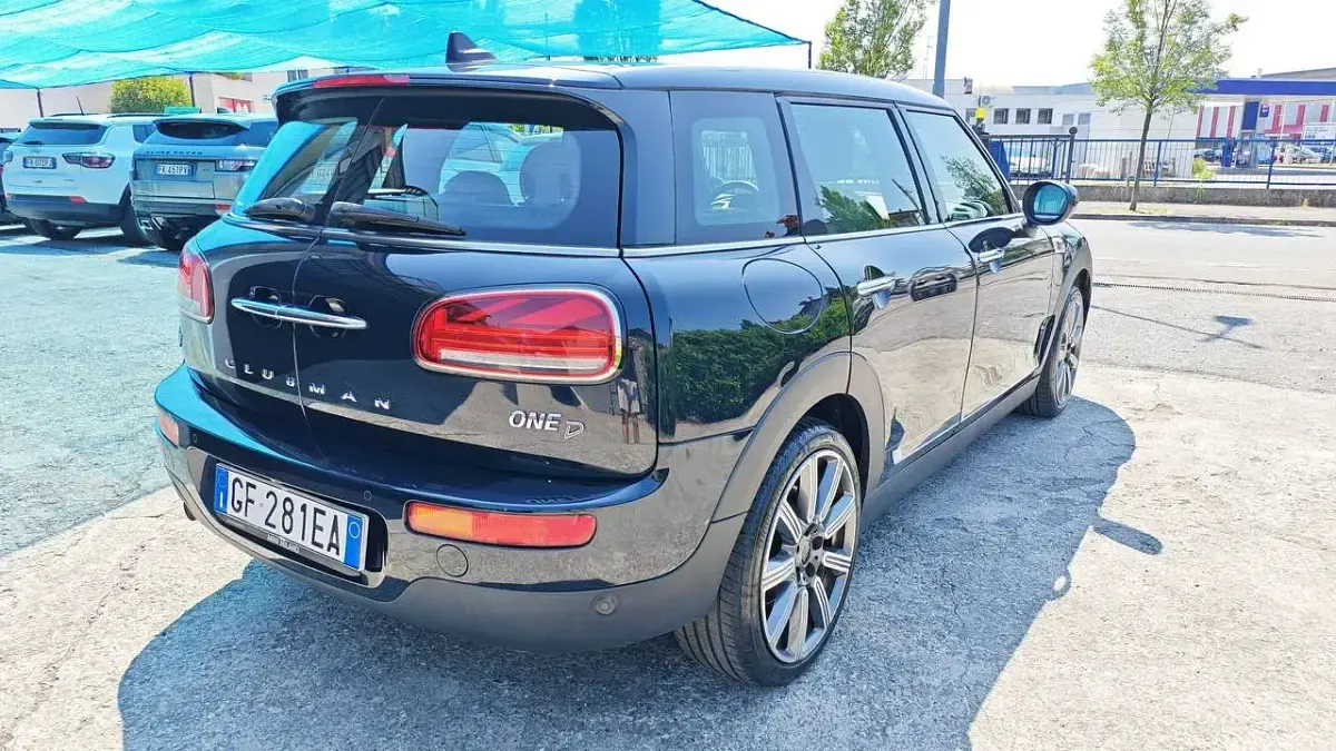 Usata Mini One D Clubman 116 CV (85 kW) 2021 Blu/azzurro Station wagon