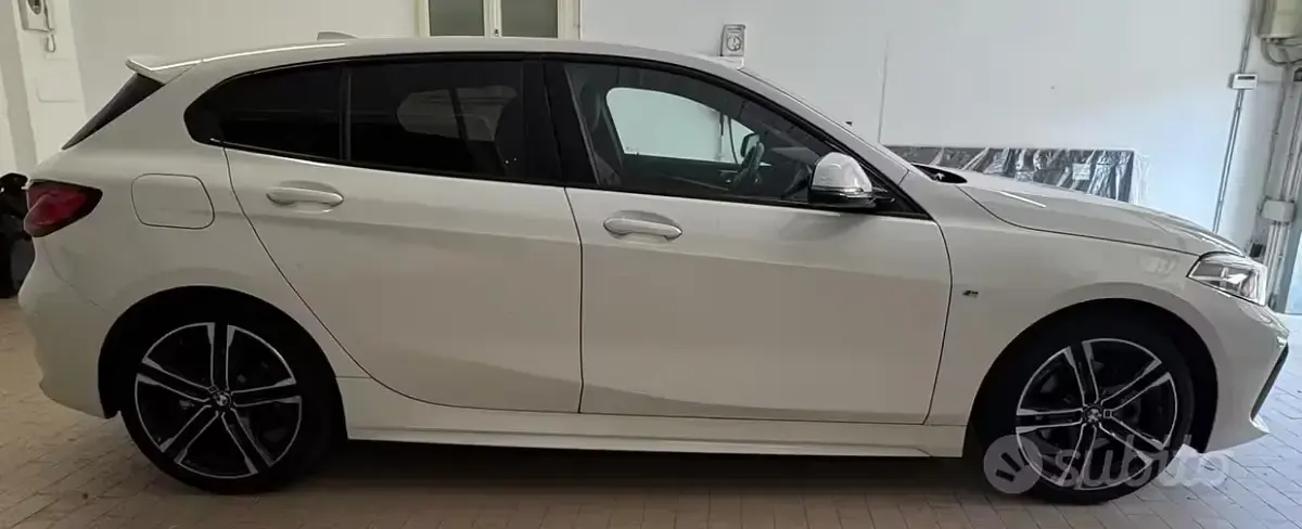 Usata BMW 118 M Sport 150 CV (110 kW) 2022 Bianco Berlina