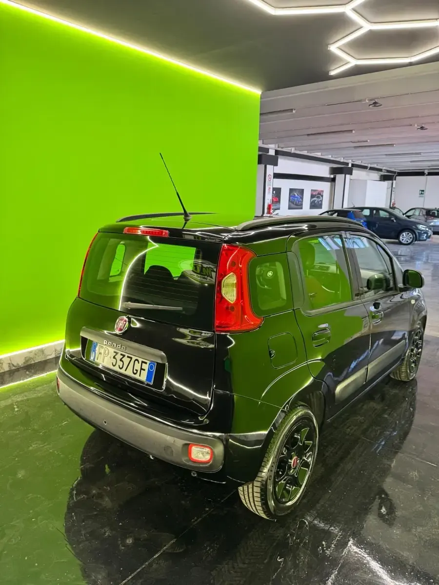 Usata Fiat Panda Lounge 95 CV (69 kW) 2018 Nero Utilitaria