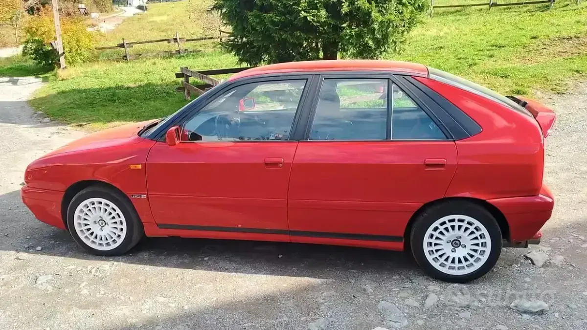 Usata Lancia Delta 1996 Rosso Utilitaria