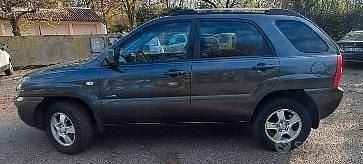 Usata Kia Sportage Active 141 CV (103 kW) 2004 Grigio SUV