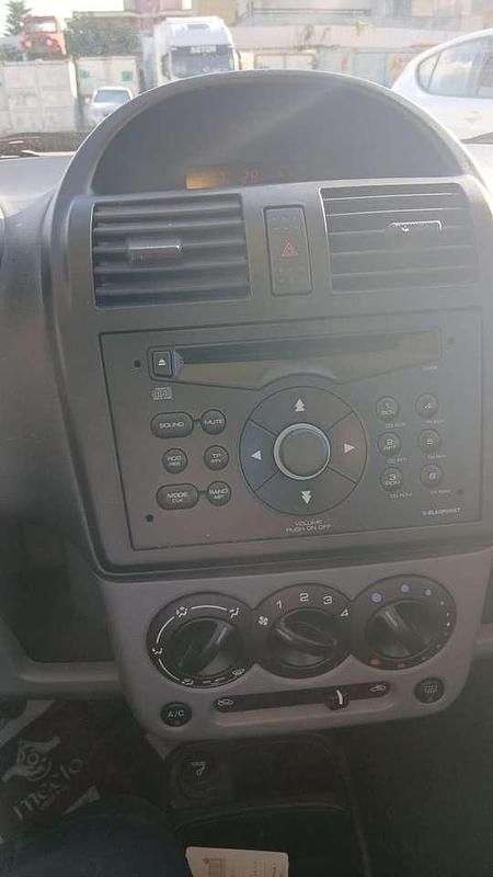 Usata Subaru Justy 94 CV (69 kW) 2005 Grigio Utilitaria