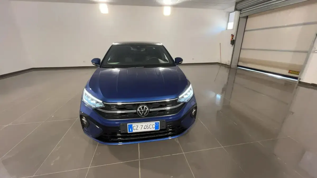 Usata VW Taigo R-line 115 CV (84 kW) 2025 Blu SUV