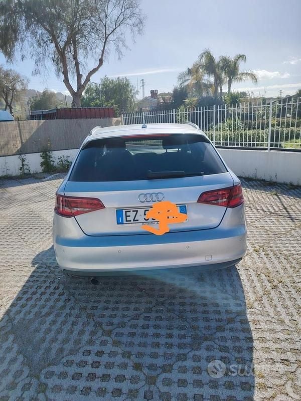 Usata Audi A3 Business 110 CV (80 kW) 2015 Grigio Berlina