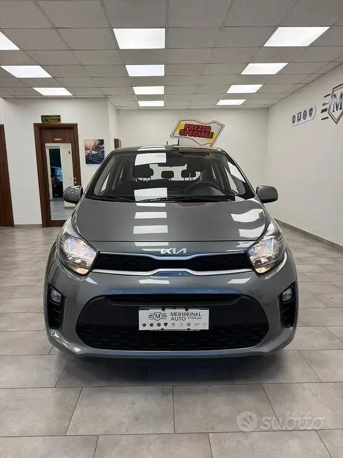 Usata Kia Picanto Style 67 CV (49 kW) 2022 Grigio Utilitaria