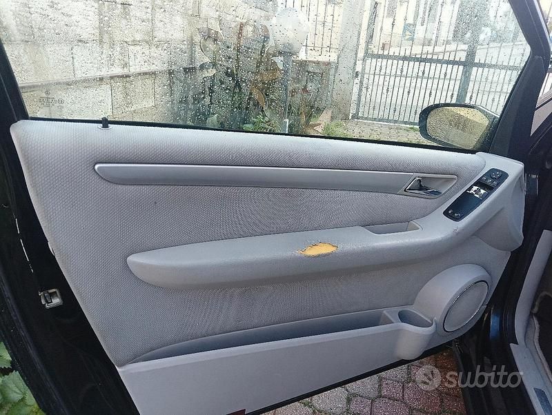 Usata Mercedes A180 109 CV (80 kW) 2006 Nero Coupé