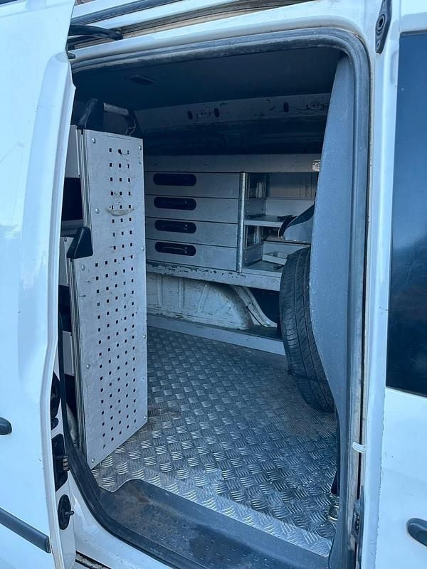 Usata VW Caddy Trendline 110 CV (80 kW) 2014 Bianco Monovolume