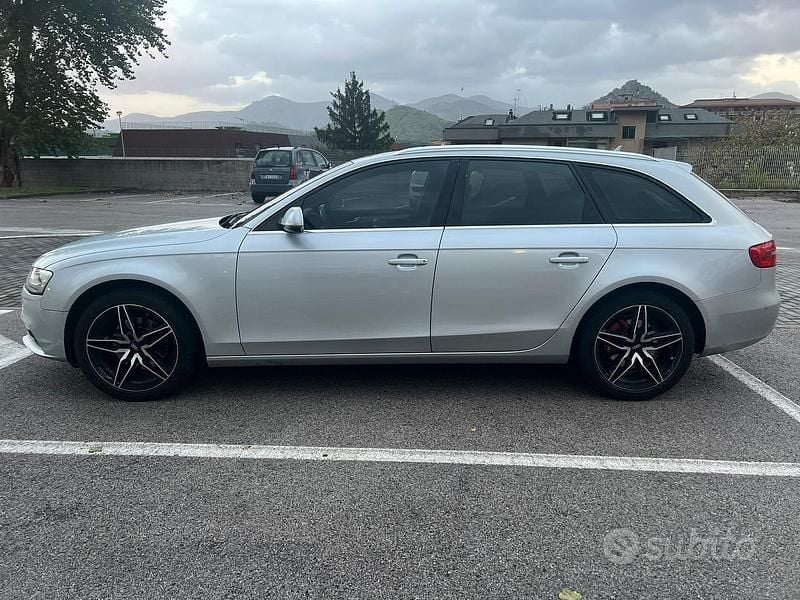 Usata Audi A4 177 CV (130 kW) 2011 Grigio Station wagon