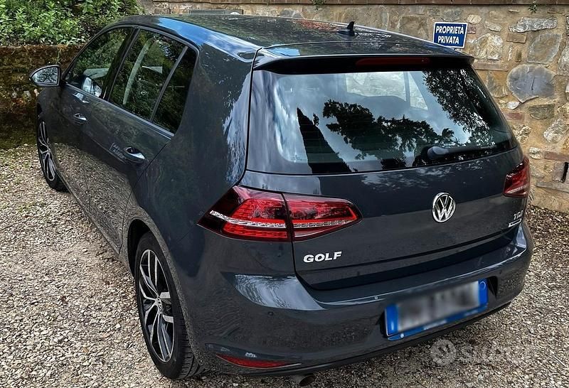 Usata VW Golf VII 110 CV (80 kW) 2017 Grigio Berlina
